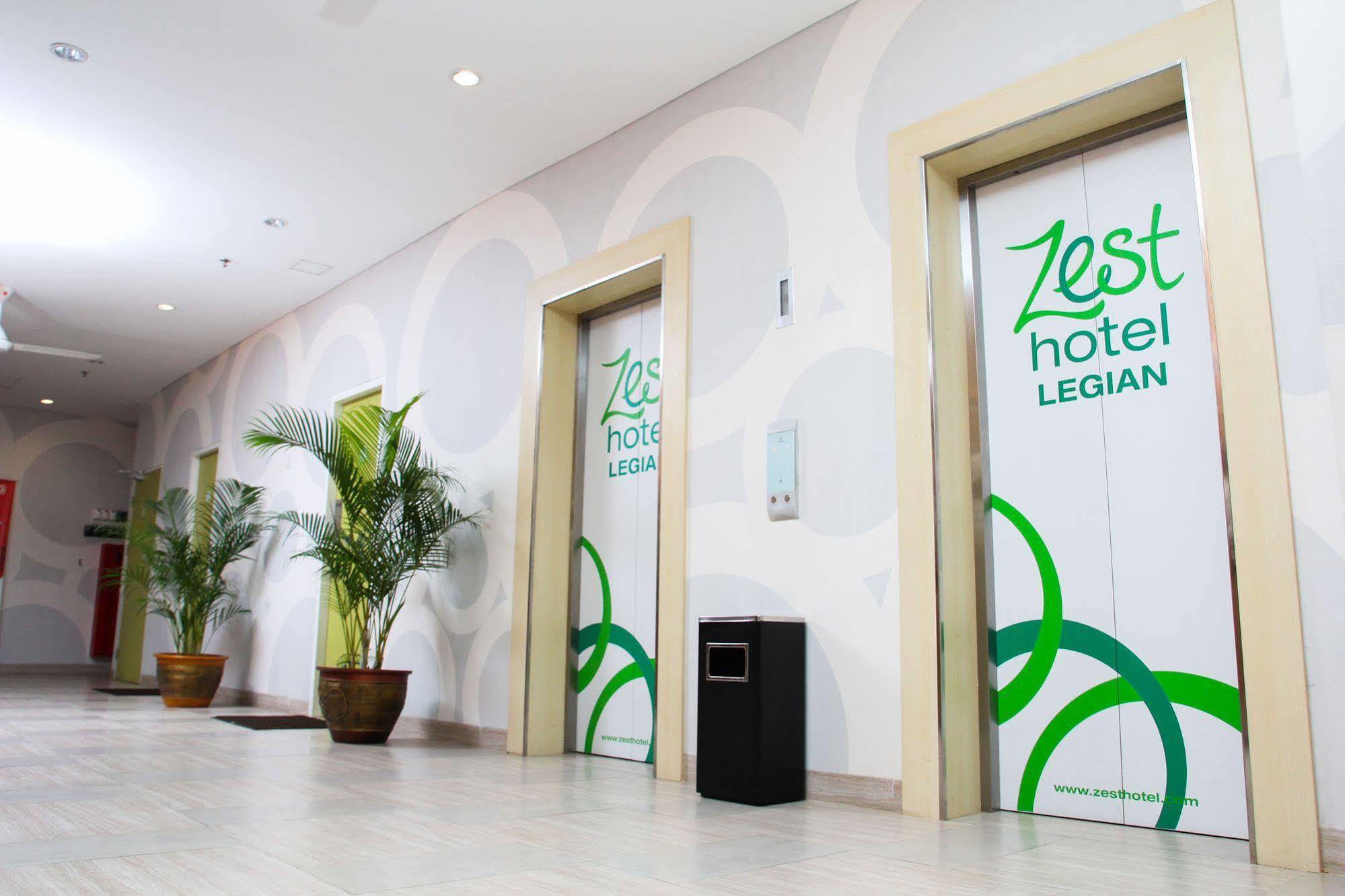 Zest Legian By Swiss-Belhotel International Luaran gambar